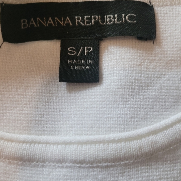 Banana Republic White and Black Striped Short Sleeve Top S - Picture 7 of 7